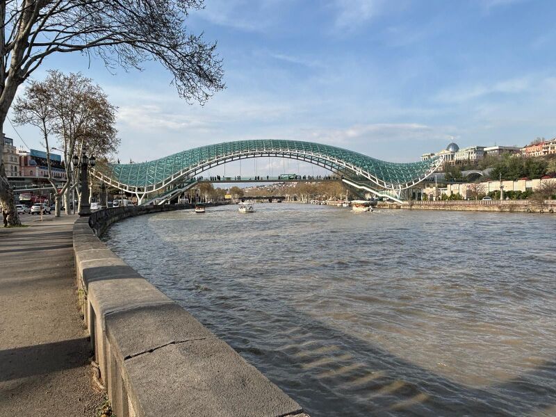 File:Peace Bridge 3.jpeg